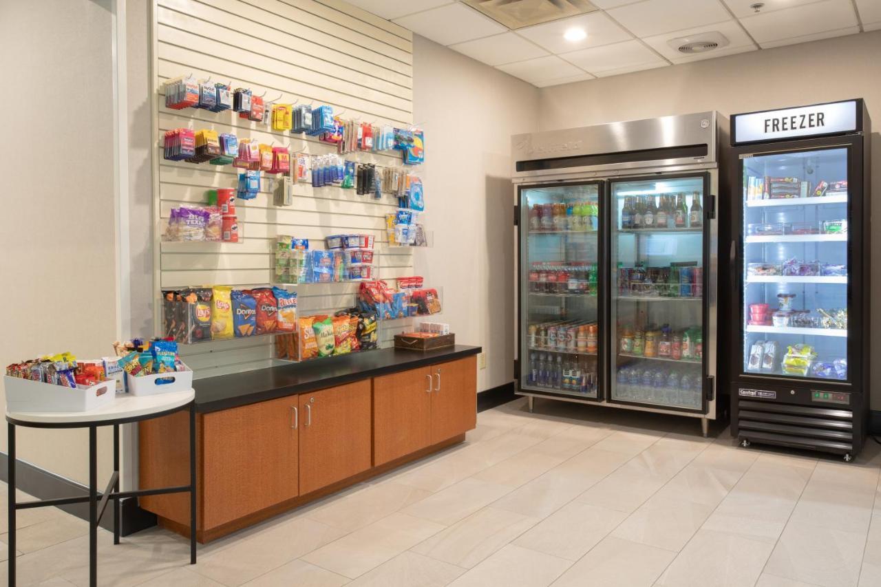 嘉年西凤区假日套房酒店 丰年 外观 照片